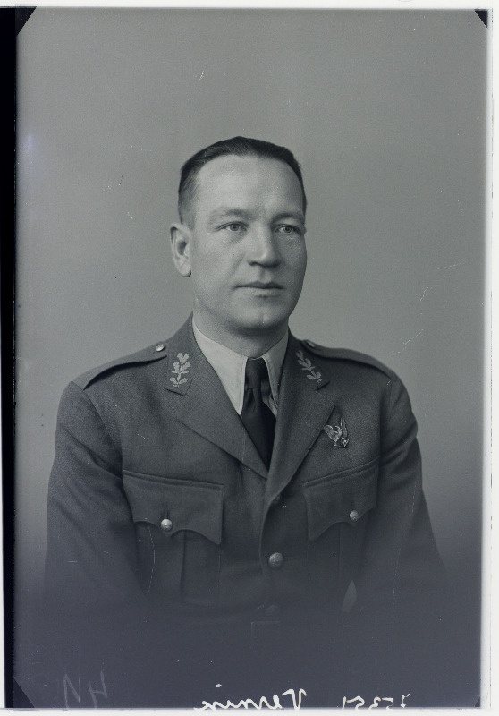 Haridusministeeriumi käsutusse komandeeritud kolonel Aleksander Vernik.