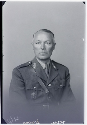 Lahingukooli ülem kolonelleitnant Johannes Lippus.  duplicate photo