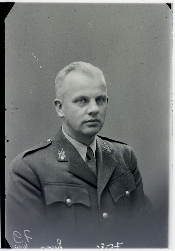 Sõjavägede staabi ohvitser kapten Jaan Luks.