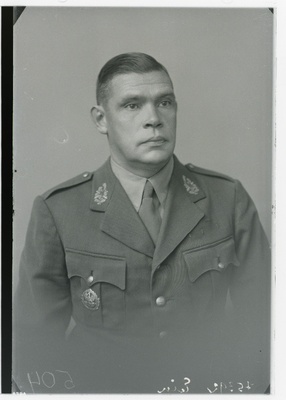 Sõjaväe Varustusvalitsuse intendantuuriosakonna ülem kolonelleitnant Evald Ein.  duplicate photo