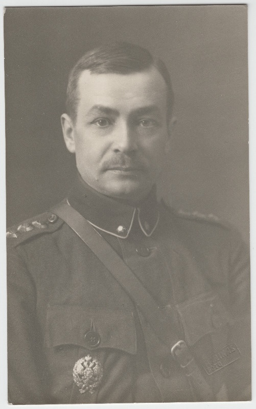 Andres Larka portree