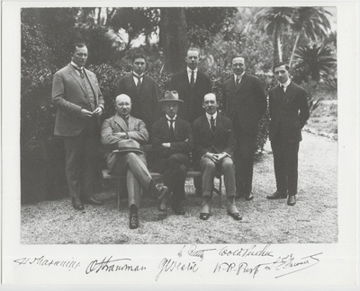 Eesti Vabariigi esindajad - delegaadid Genfis.  similar photo