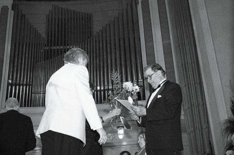 Helilooja ja laulumehe Arved Haugi 70. sünnipäeva tähistamine "Estonia" kontserdisaalis