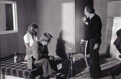 Stuudio Tallinnfilm teaduslik-fantastiline põnevusfilm "Hukkunud Alpinisti hotell". Näitlejaproovis Evald Hermaküla, paremal režissöör-lavastaja Grigori Kromanov.  similar photo