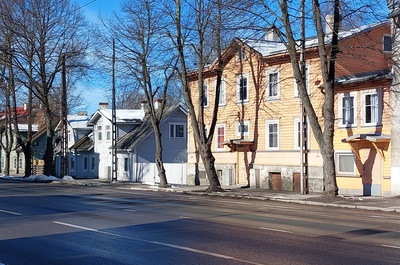 Buildings on Paldiski mnt. (between the vidukti and the crossroads of Sõle Street). rephoto