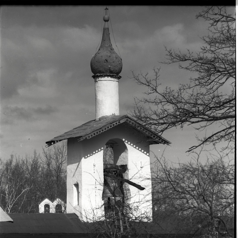 Petseri klooster, torn