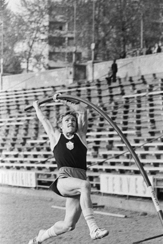 Teivashüppaja Ramon Lindal.