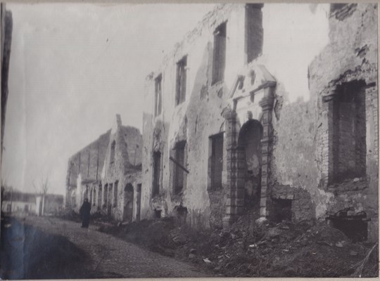Crushed Narva view, Old Town Street, 1946