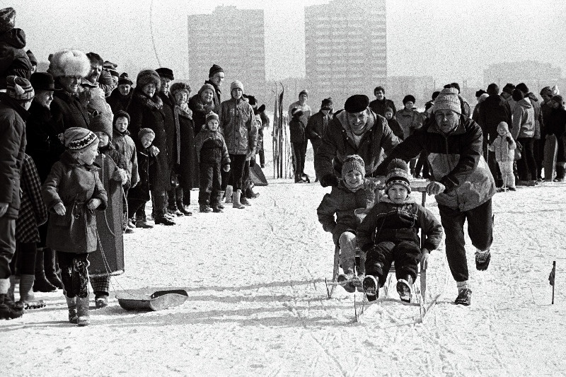 Spordipidu Hüvasti, talv! Harku järvel.