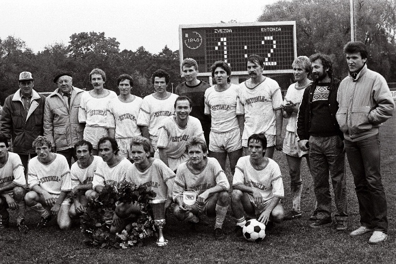 Eesti NSV karikavõistlustel jalgpallis esikoha võitnud Jõhvi Estonia meeskond.