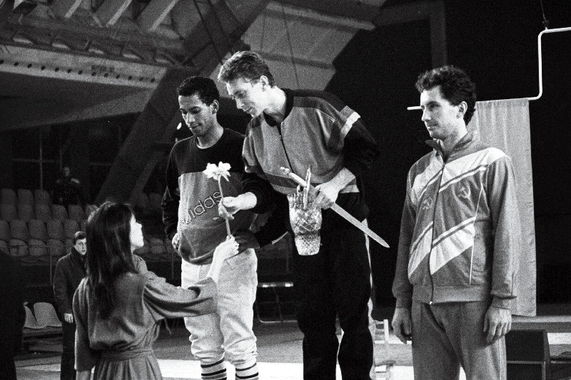 Rahvusvahelise Tallinna mõõga epeeturniiri võitjad Vitali Agejev, Vladimir Reznitšenko ja Igor Tihhomirov.