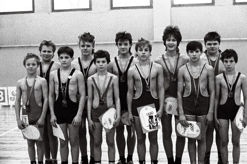 Klassikalise maadluse IX noortevõistluse võitjad.