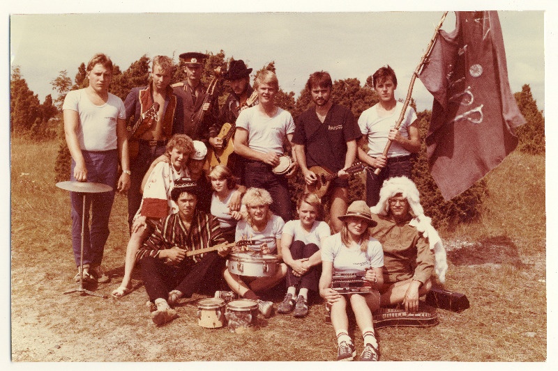 EÜE-85 erinevate regioonide rühmade grupipildid. Ülemõisa rühm