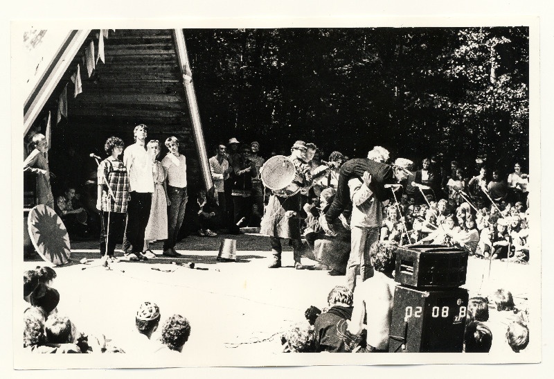 EÜE-87 Festival Varblas III. Esineb Võnnu rühm