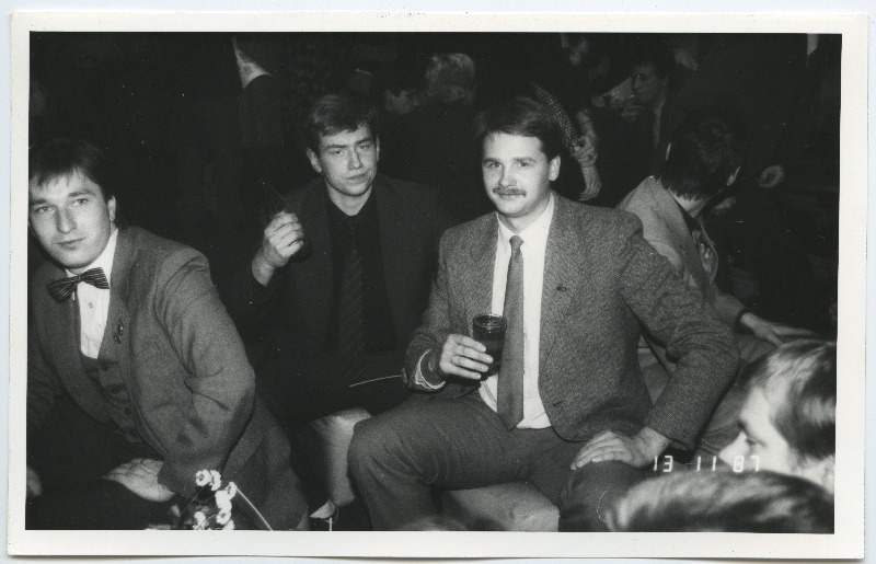 EÜE-87 pidulik lõpetamine II