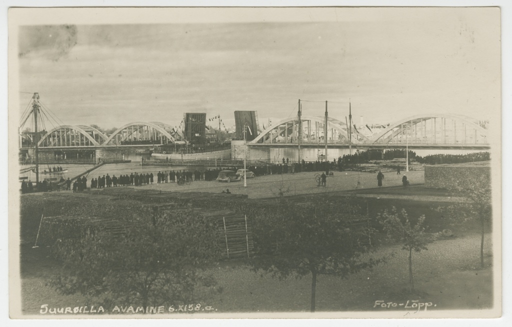 Fotopostkaart. Pärnu. Suursilla avamine