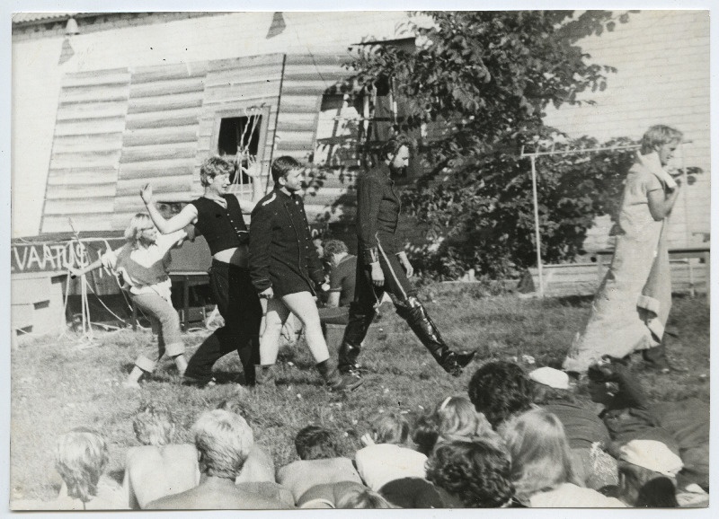 EÜE kokkutulekute, festivalide, spordivõistluste fotod erinevatest aastatest V