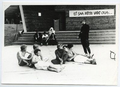 EÜE-85 Viru regiooni kokkutulek Mustjärvel I. Tareküla rühma taidlus  duplicate photo