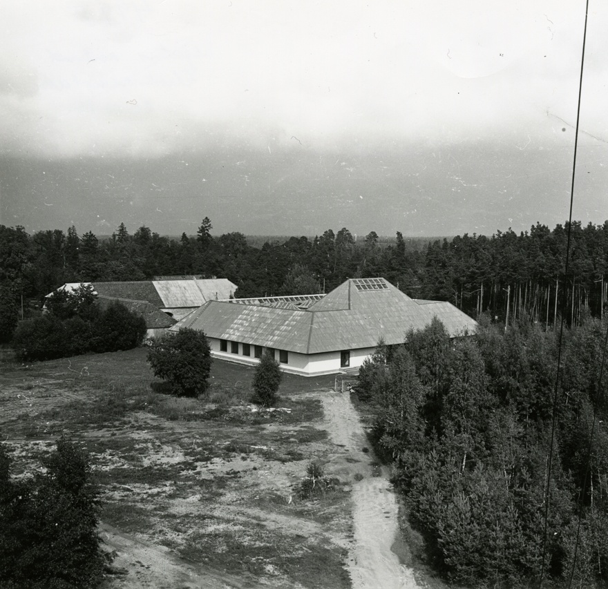 Padise keskusehoone, panoraamvaade. Arhitekt Siiri Kasemets