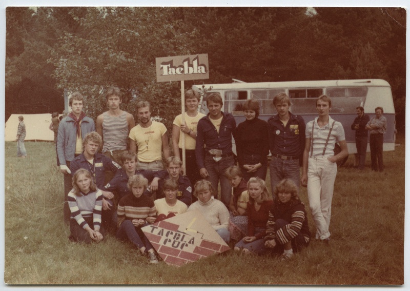 EÜE-80 rühmade grupipildid. Taebla