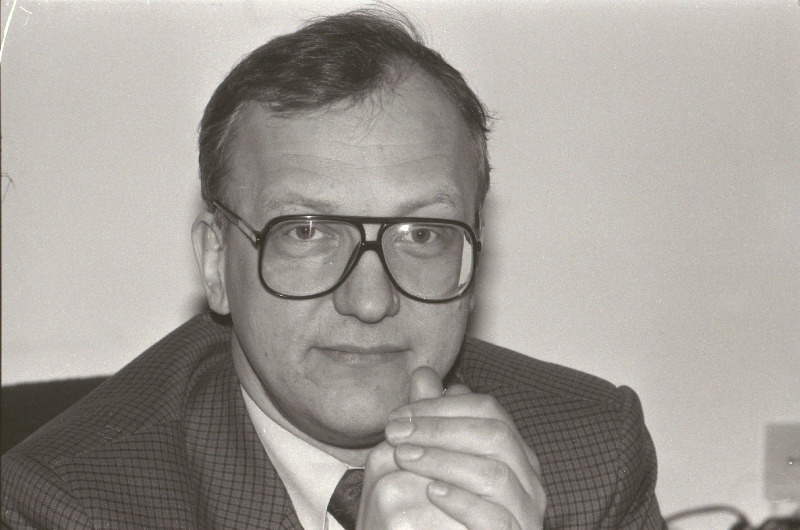 Eesti Rahvusraamatukogu teenindusdirektor Kalju Tammaru.