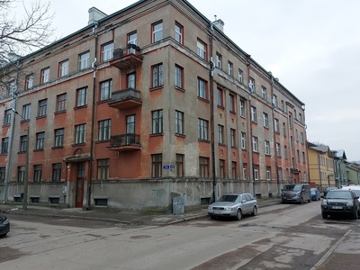 Tallinn, Masinaehitustehase tööliste elamu Tõllu tänavas rephoto