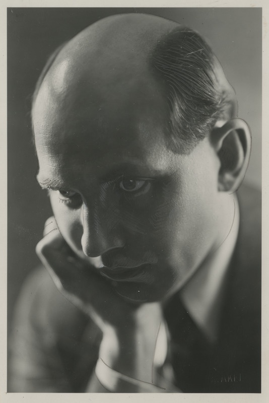 Adamson-Eric, eesti maali- ja tarbekunstnik, portreefoto