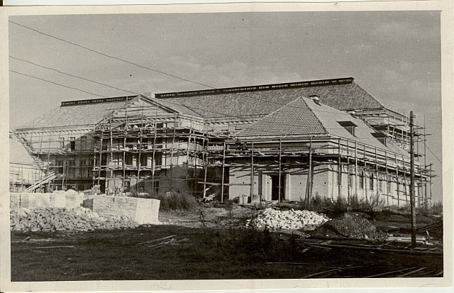 foto, Türi NST peahoone ehitus 1954.a.