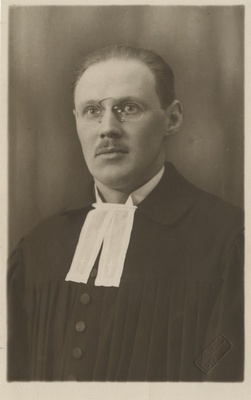 Aleksander Alver, eesti vaimulik, portreefoto  duplicate photo