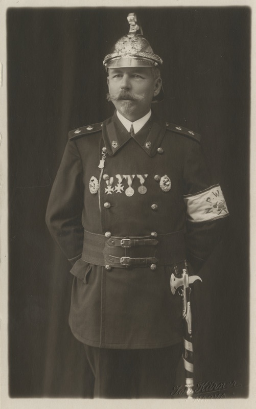 Jaan Essenson, Narva tuletõrje divisjoni pealik, portreefoto