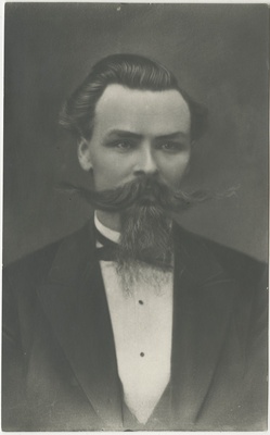 Ado Grenzstein, kooliõpetaja,  ajakirjanik, seltskonnategelane, portreefoto  duplicate photo