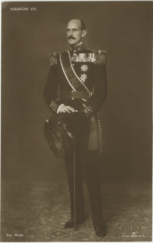 Christian Frederik Carl Georg Valdemar Axel Schleswig-Holstein-Sonderburg-Glücksburg (Haakon VII), esimene Norra kuningas pärast Norra ja Rootsi personaaluniooni lagunemist 1905. aastal