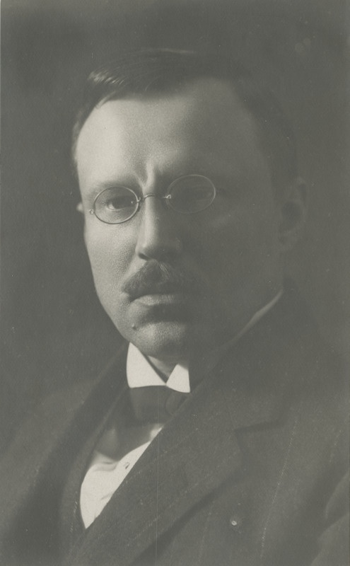 August Johannes Hanko, ajakirjanik, tõlkija ja prosaist, Eesti poliitik (end. sõjaminister), portreefoto