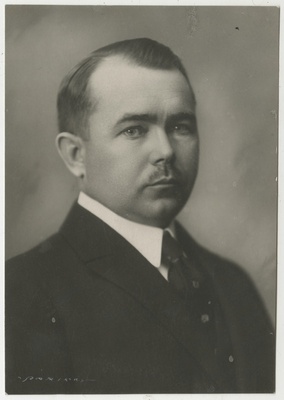 Johan Holberg, poliitik, sõjaväelane (alamkapten) ja advokaat, portreefoto  duplicate photo
