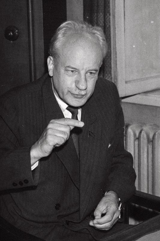 TRÜ rektor F. Klement.