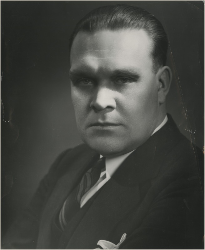 Ludvig Aleksander Juht, kontrabassimängija, portreefoto