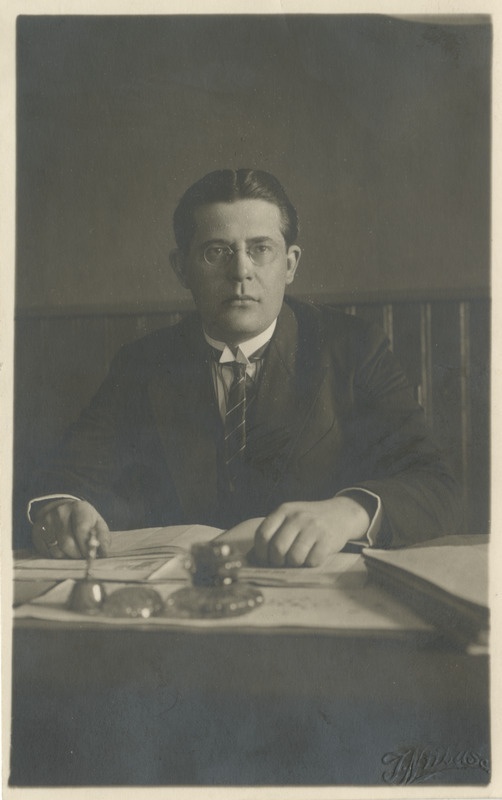 Vandeadvokaat Woldemar Klaus