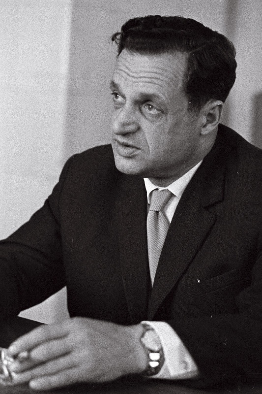 Professor P. Bogovski - Eesti NSV TA Eksperimentaalse ja Kliinilise Meditsiini Instituudi direktor.