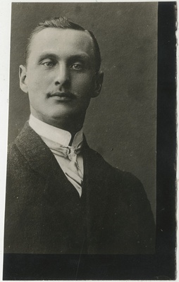 Nikolai Luukas  duplicate photo