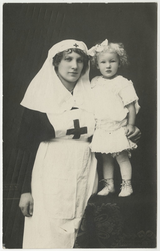 Margot Luise Eisenschmidt tütar Helgaga