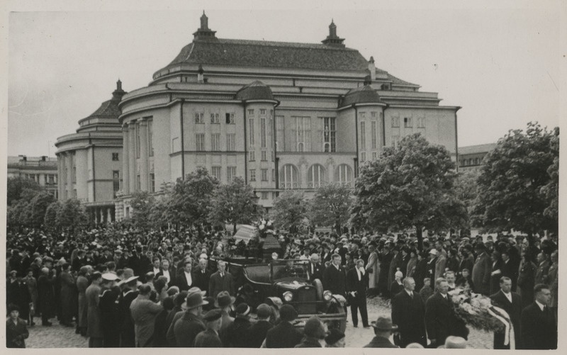 Eesti poliitiku ja ajakirjaniku Mihkel Martna matuserong