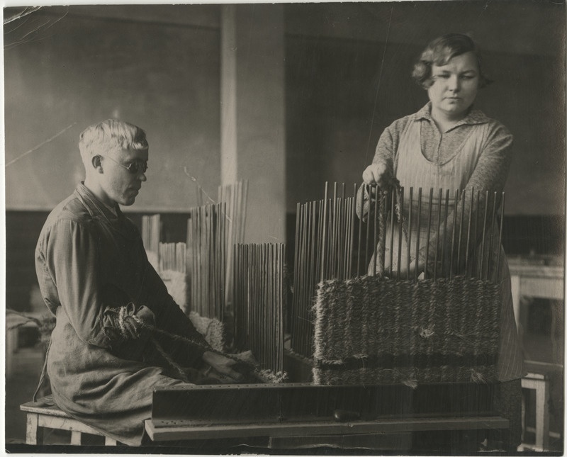 Pimedad matipunujad Johannes Niidi ja Adele Kamberg