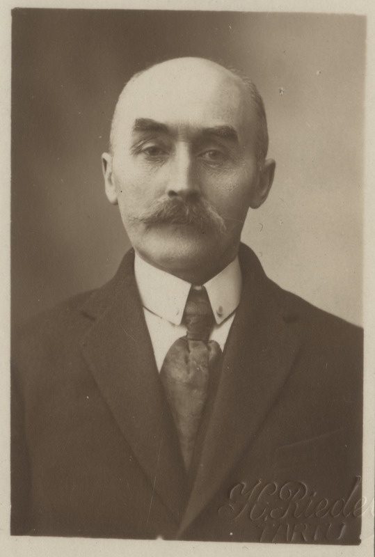 Johann Nahkro sai 50-aastaseks, portreefoto