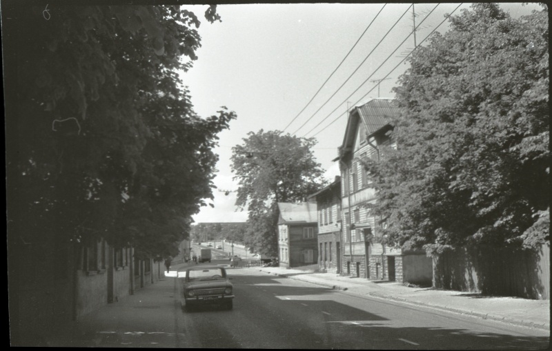 Lunch street, Pärnu mnt viaduct.