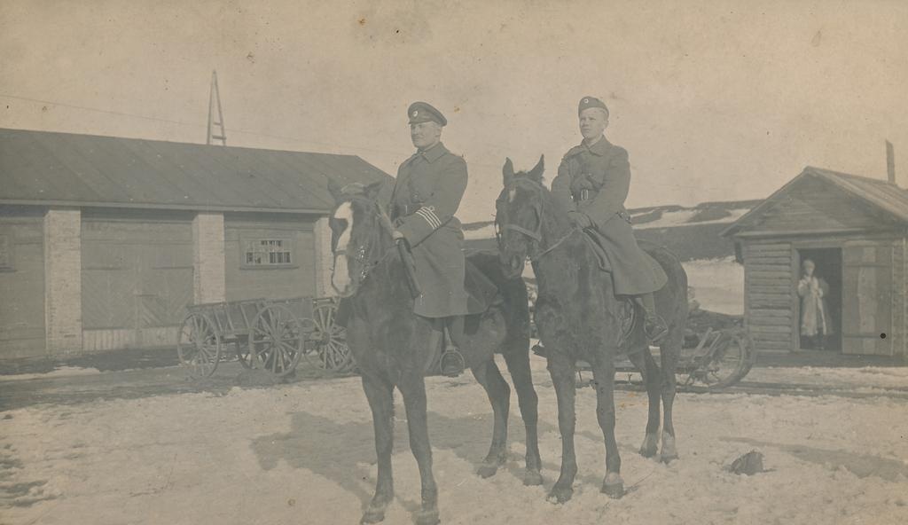 1. Eesti polk, teine pataljon, 5. roodu komandör kapten Palder