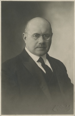 Professor Johannes Piiper  duplicate photo