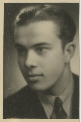 A. Rammo, portreefoto  duplicate photo