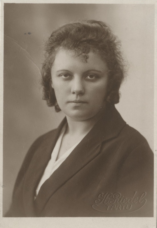 Esimene naisadvokaat Eestis Hilda Reiman, portreefoto