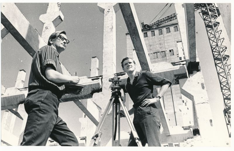 Foto. Tamsalu Jõusöödatehase uue veski ehitusel.