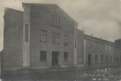 "Koit" : Social Society 29.10.1911  duplicate photo